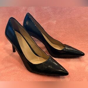 Naturalizer Black Snake Print Pointed Toe Pumps Classic Stiletto Heels/Sz 10.5